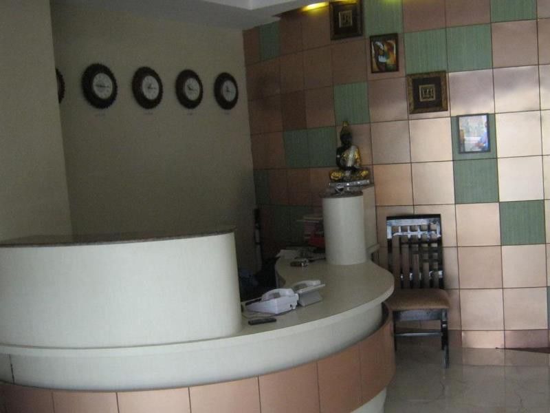 The Royal Court Hotel Nainital Exterior photo